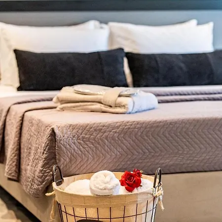 Moon Boutique - Ultra Luxury With Pool, Perfect For Fun And Relaxation By Mana Gers *