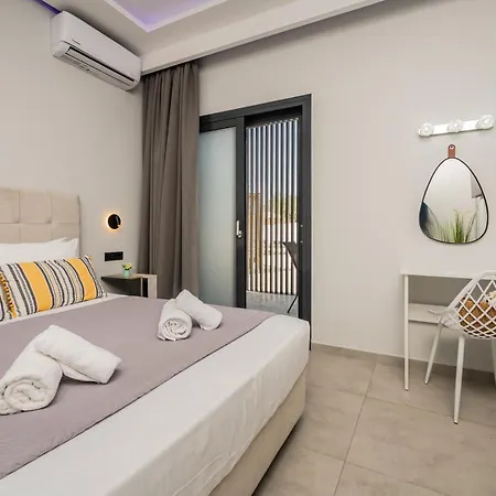 Moon Boutique - Ultra Luxury With Pool, Perfect For Fun And Relaxation By Mana Gers Λαγανάς