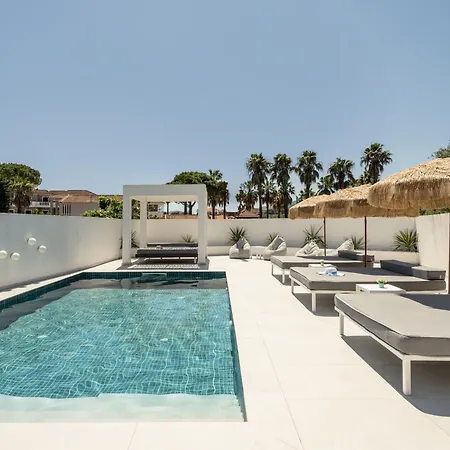 Διαμέρισμα Moon Boutique - Ultra Luxury With Pool, Perfect For Fun And Relaxation By Mana Gers Λαγανάς