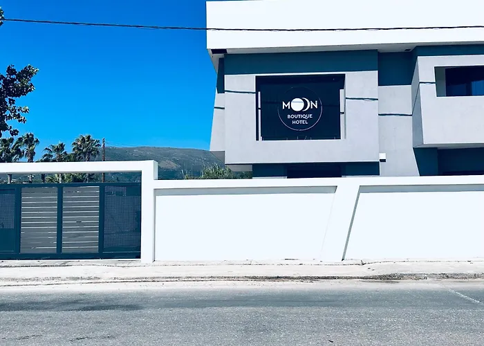 Moon Boutique - Ultra Luxury With Pool, Perfect For Fun And Relaxation By Mana Gers *