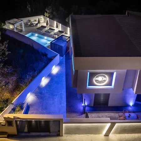 Apartment Moon Boutique - Ultra Luxury With Pool, Perfect For Fun And Relaxation By Mana Gers Laganas