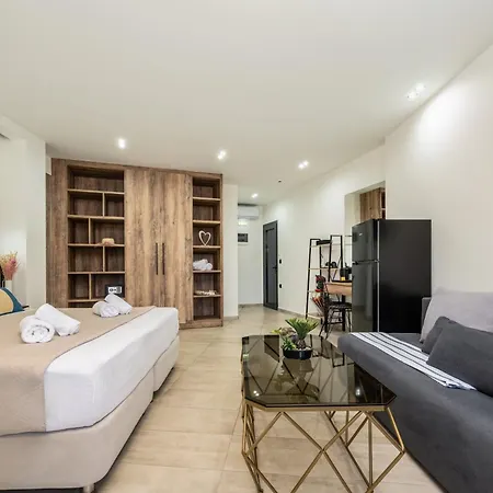 Apartment Moon Boutique - Ultra Luxury With Pool, Perfect For Fun And Relaxation By Mana Gers Laganas
