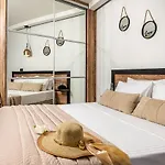 Moon Boutique - Ultra Luxury With Pool, Perfect For Fun And Relaxation By Mana Gers