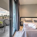 Moon Boutique - Ultra Luxury With Pool, Perfect For Fun And Relaxation By Mana Gers * Laganas