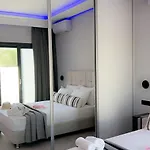 アパート Moon Boutique - Ultra Luxury With Pool, Perfect For Fun And Relaxation By Mana Gers *