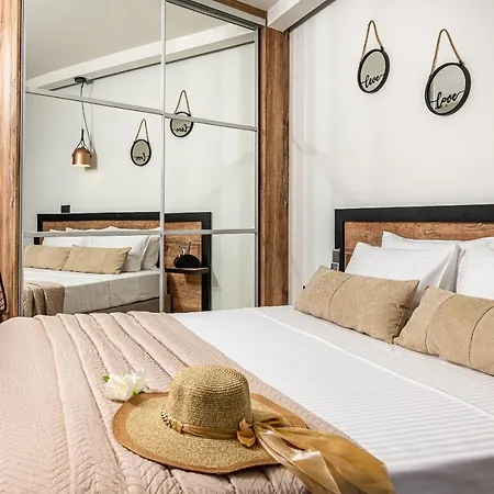 Moon Boutique - Ultra Luxury With Pool, Perfect For Fun And Relaxation By Mana Gers