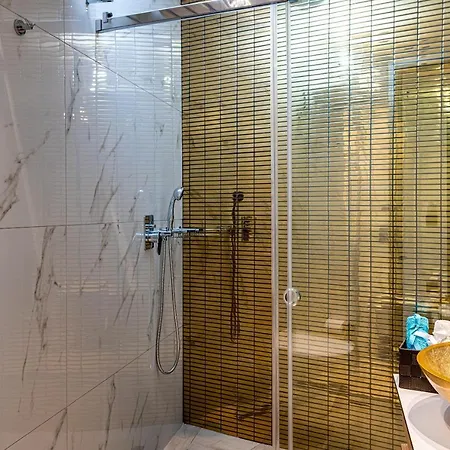 Moon Boutique - Ultra Luxury With Pool, Perfect For Fun And Relaxation By Mana Gers Apartament *