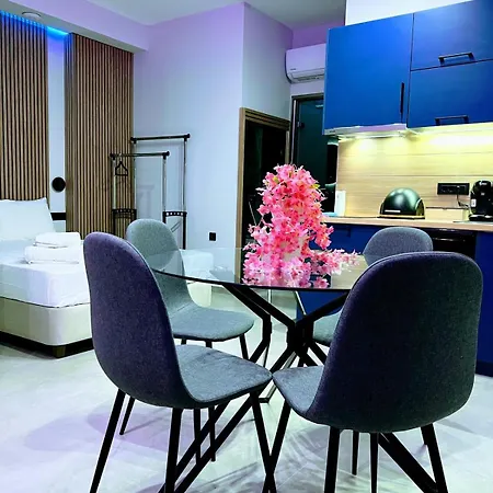 Moon Boutique - Ultra Luxury With Pool, Perfect For Fun And Relaxation By Mana Gers Apartament Laganas