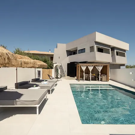 Moon Boutique - Ultra Luxury With Pool, Perfect For Fun And Relaxation By Mana Gers *