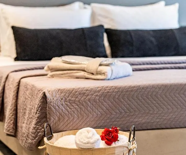 Moon Boutique - Ultra Luxury With Pool, Perfect For Fun And Relaxation By Mana Gers *