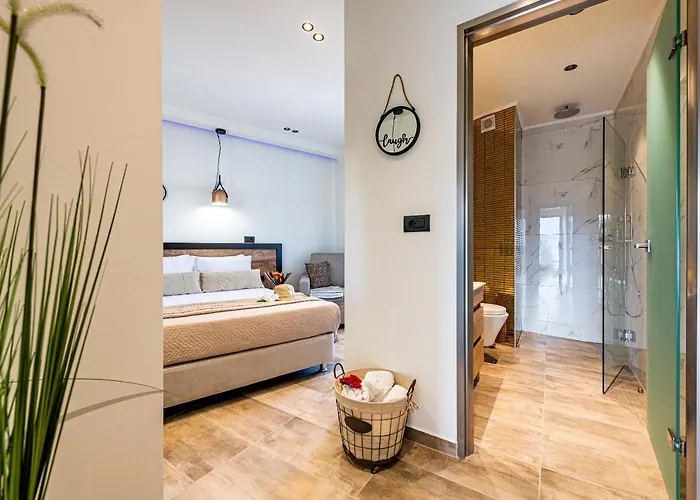 Moon Boutique - Ultra Luxury With Pool, Perfect For Fun And Relaxation By Mana Gers * Лаганас