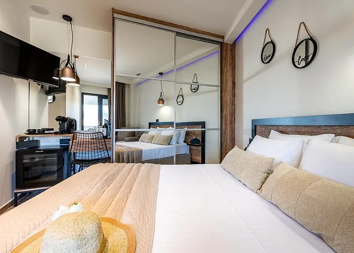 Апартаменты Moon Boutique - Ultra Luxury With Pool, Perfect For Fun And Relaxation By Mana Gers