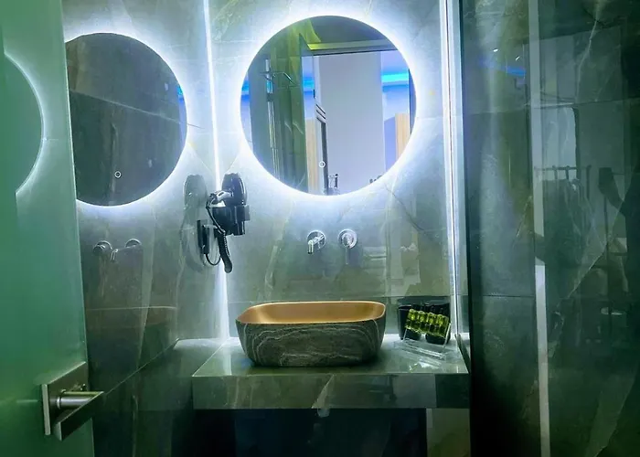 Moon Boutique - Ultra Luxury With Pool, Perfect For Fun And Relaxation By Mana Gers *