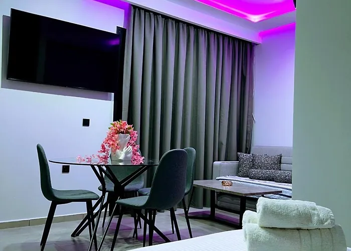 Moon Boutique - Ultra Luxury With Pool, Perfect For Fun And Relaxation By Mana Gers Апартаменты