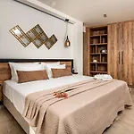 Moon Boutique - Ultra Luxury With Pool, Perfect For Fun And Relaxation By Mana Gers Appartement *