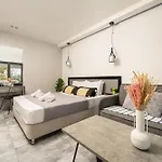 Moon Boutique - Ultra Luxury With Pool, Perfect For Fun And Relaxation By Mana Gers