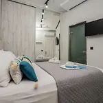 Moon Boutique - Ultra Luxury With Pool, Perfect For Fun And Relaxation By Mana Gers Appartement Laganas