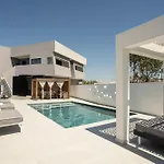 Moon Boutique - Ultra Luxury With Pool, Perfect For Fun And Relaxation By Mana Gers Apartamento *