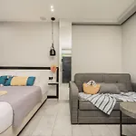 Moon Boutique - Ultra Luxury With Pool, Perfect For Fun And Relaxation By Mana Gers Laganas