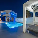 Moon Boutique - Ultra Luxury With Pool, Perfect For Fun And Relaxation By Mana Gers Apartamento *