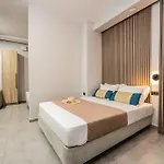 Moon Boutique - Ultra Luxury With Pool, Perfect For Fun And Relaxation By Mana Gers Laganas