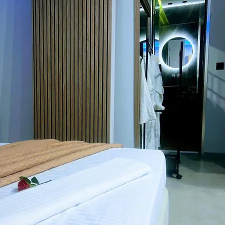アパート Moon Boutique - Ultra Luxury With Pool, Perfect For Fun And Relaxation By Mana Gers
